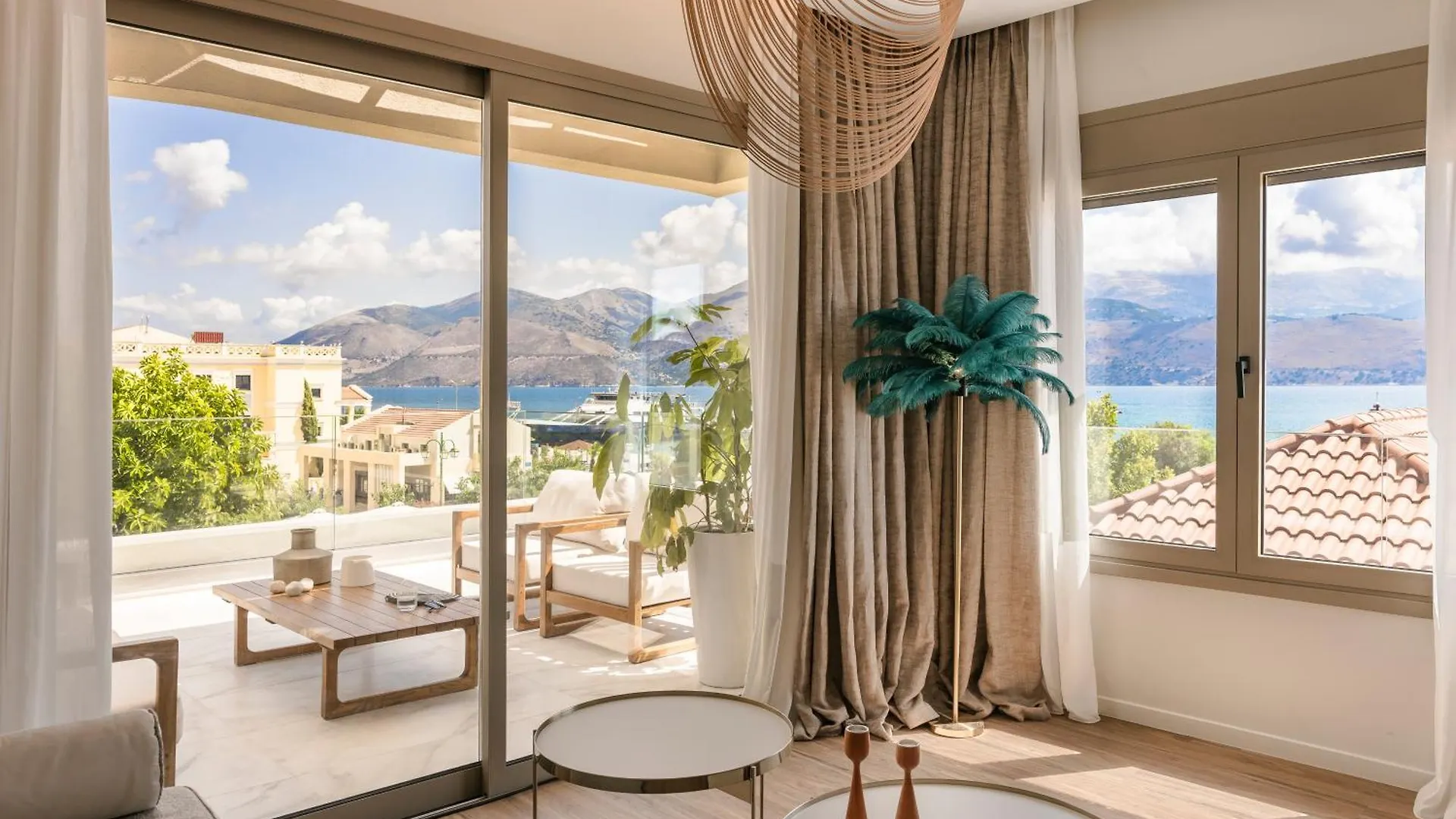 Apartment Piazza Suites Lixouri